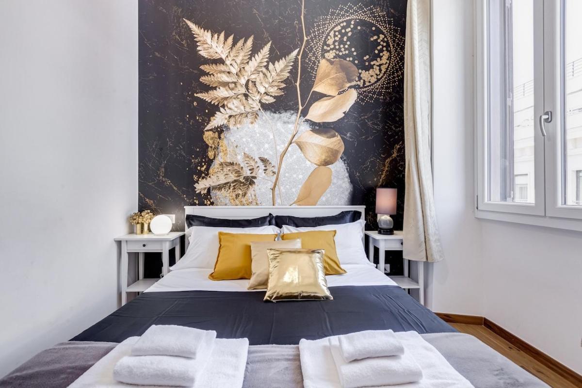 Bdc - Majestic 4-bdr In Termini Apartment *